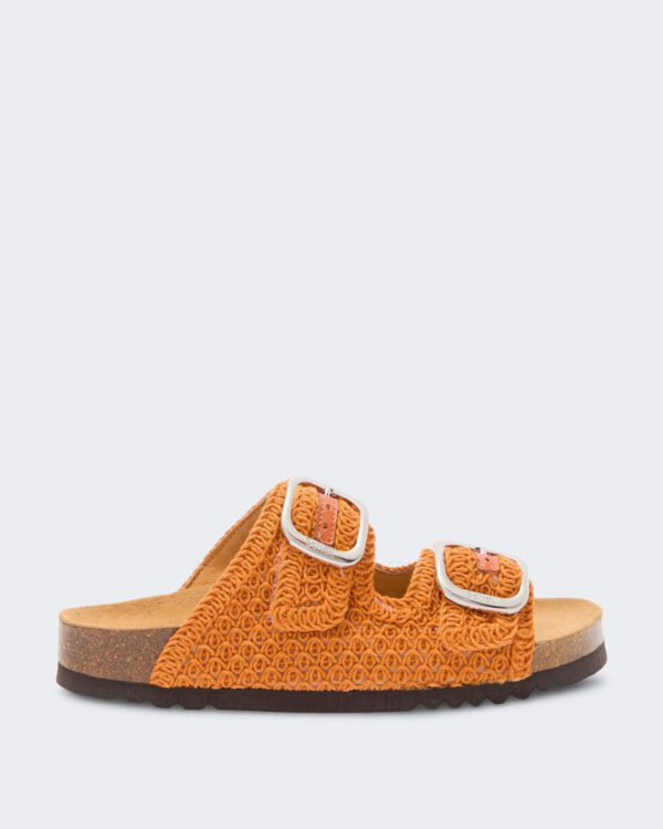 Women’s Noelle