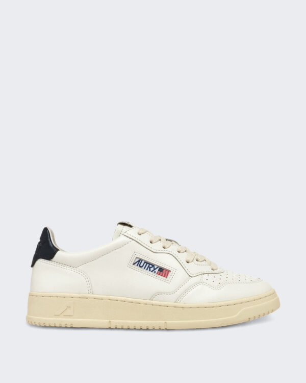 Men’s Medalist Low sneaker wit space