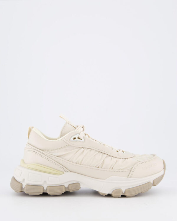 Women’s Sphere Ruffle Runner Beige