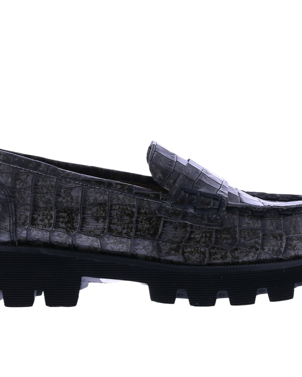 Women’s Croco lacquer loafer gray