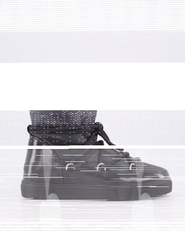 Women’s Gloss Boot Black