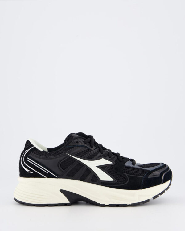 Women’s Mythos Star Sneaker