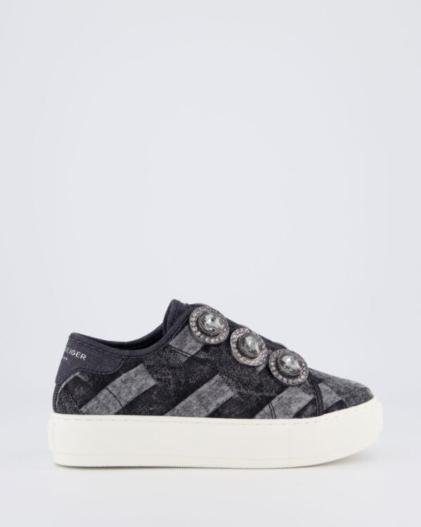Women’s Laney Octavia