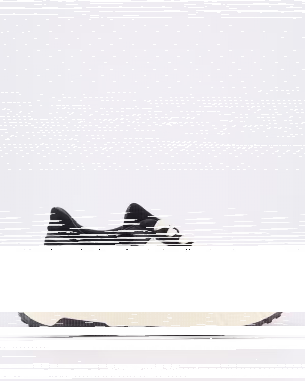 Women’s H669 Sneaker Black/White