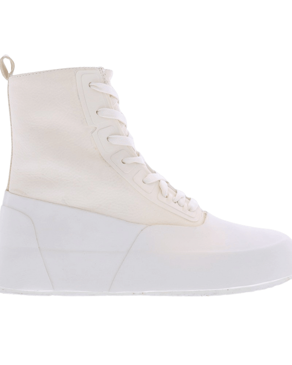 Men’s Leather Mix Hi-Top Sneaker Off