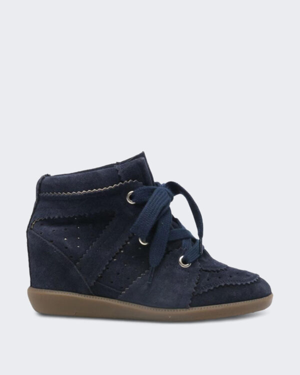 Women’s Bobby