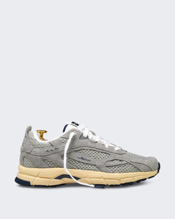 Women’s Re-Run Americana