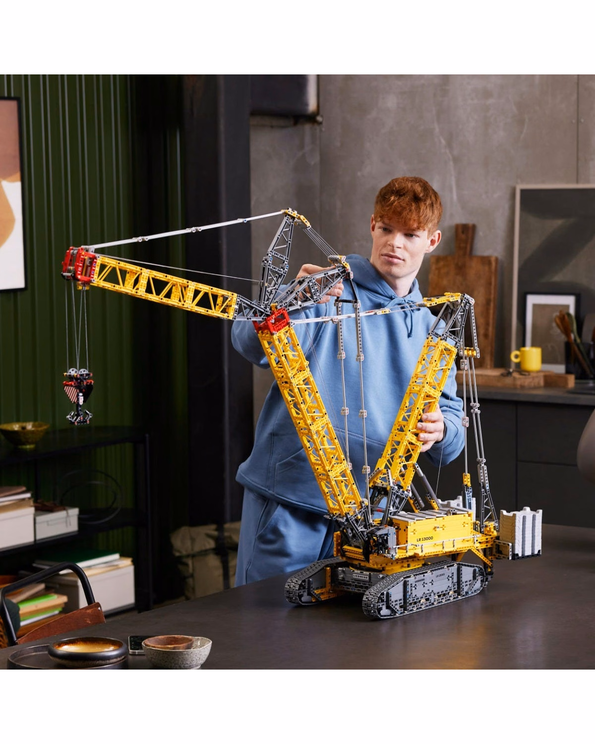 LEGO® 42146 Technic Liebherr Crawler Crane LR 13000 RC Set - 7
