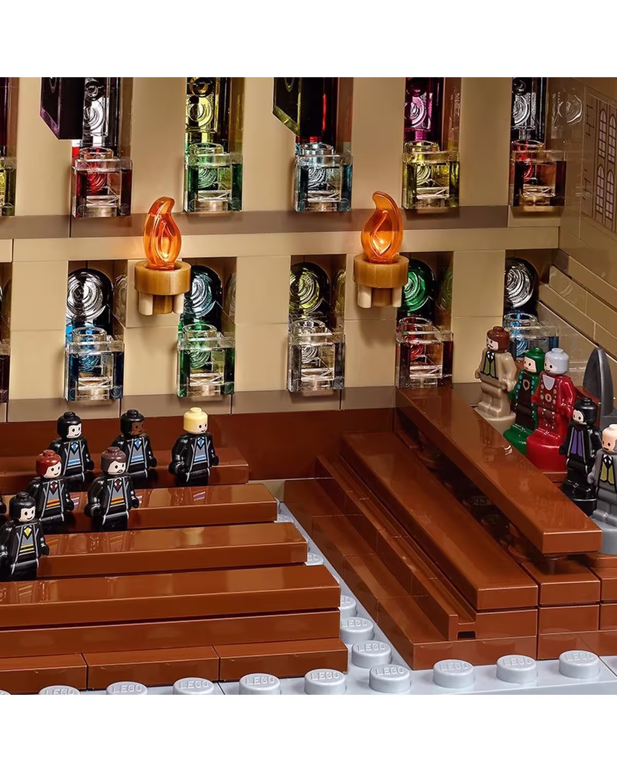 LEGO Harry Potter 71043 Hogwarts Castle Set view 3