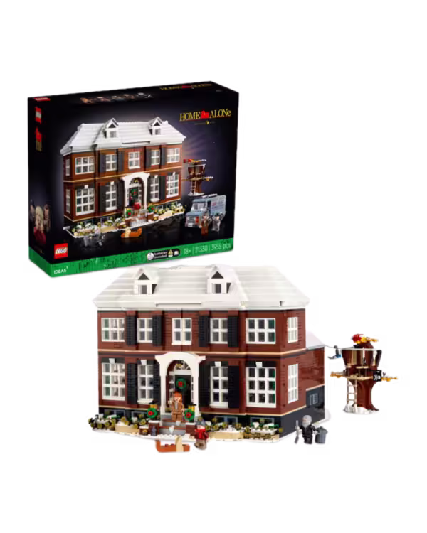 LEGO Ideas 21330 Home Alone McCallisters' House Set for Adults view 1