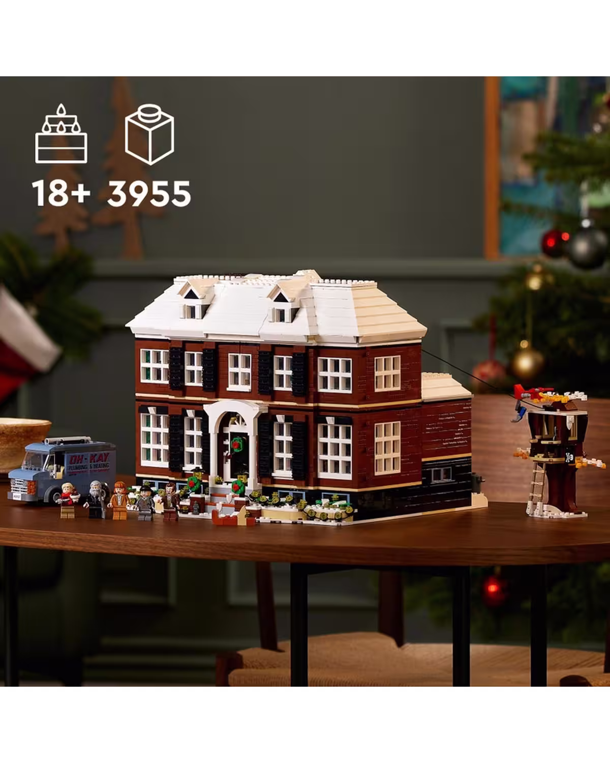 LEGO Ideas 21330 Home Alone McCallisters' House Set for Adults view 3